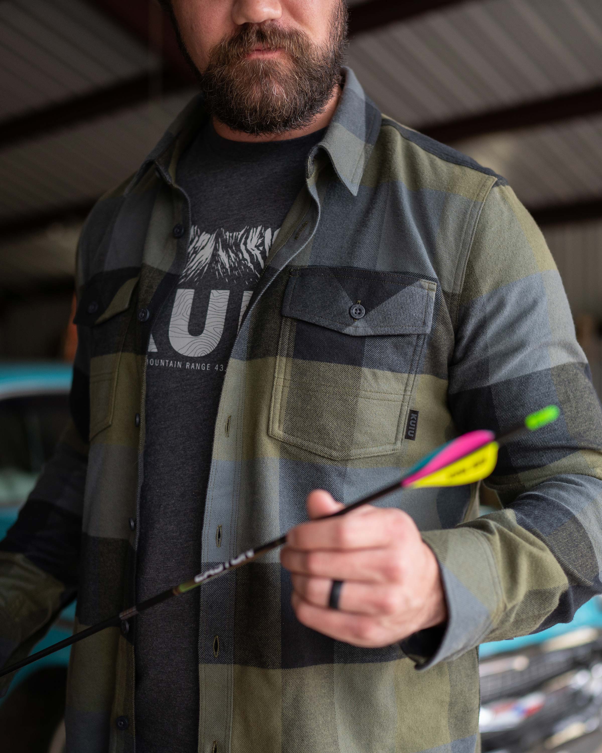 Field Flannel Shirt | Vias Plaid - Image 4
